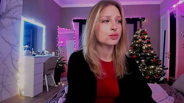 Snapshot of lilyvibe chatting on 12/29/24, 10:47 lilyvibe online show from 12/29/24, 10:47