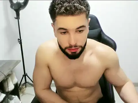 Antony cast online show from 03/07/26, 04:20