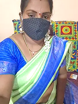 Snapshot of nisha_20 chatting on 02/21/25, 04:37 nisha 20 online show from 02/21/25, 04:37