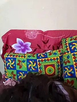 Snapshot of nisha_20 chatting on 03/22/25, 07:31 nisha 20 online show from 03/22/25, 07:31