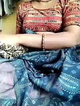 Snapshot of Cutkajal chatting on 02/03/25, 07:18 Cutkajal online show from 02/03/25, 07:18