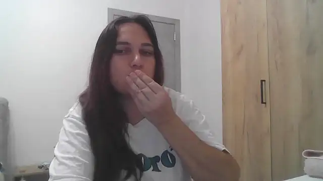 Etty Margery online show from 12/12/24, 03:37
