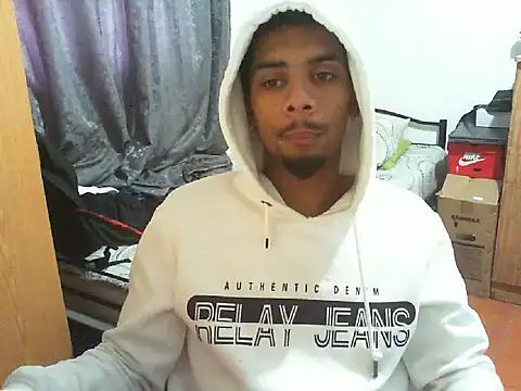 29YOURZ 28  online show from 10/07/25, 08:44