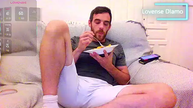  NakedChef  online show from 10/08/25, 10:07