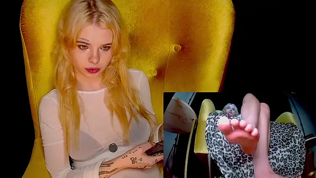 Snapshot of MisssLola chatting on 10/08/25, 02:58 MisssLola online show from 10/08/25, 02:58