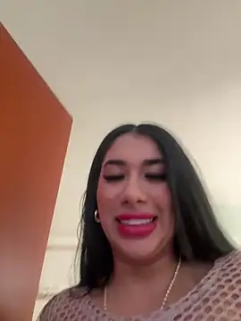 kiim taaylor online show from 02/21/25, 02:59