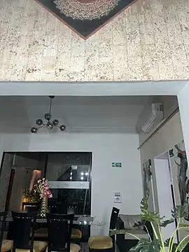 kiim taaylor online show from 03/11/25, 08:41