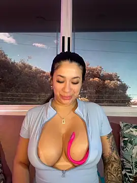 kiim taaylor online show from 09/19/25, 01:01