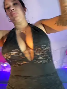 kiim taaylor online show from 09/22/25, 01:02