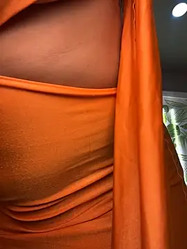 kiim taaylor online show from 11/29/25, 03:15