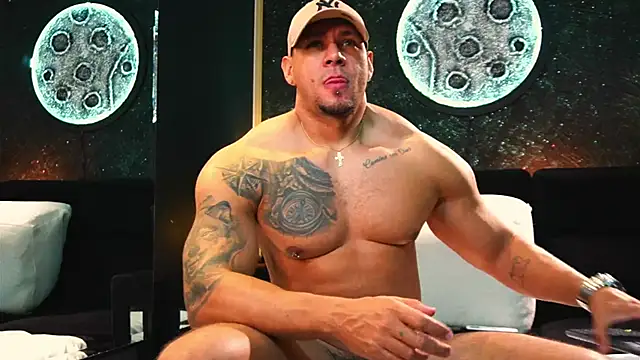 MassimoWalton2 online show from 11/20/25, 10:48