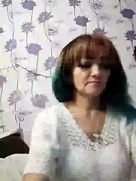 Snapshot of SweetLeila40 chatting on 01/03/25, 08:32 SweetLeila40 online show from 01/03/25, 08:32