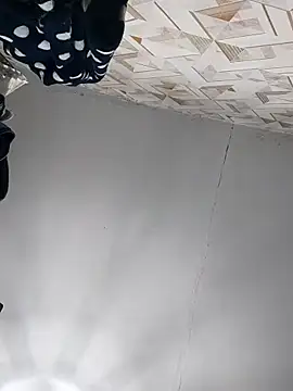 SweetLeila40 online show from 02/05/26, 04:55