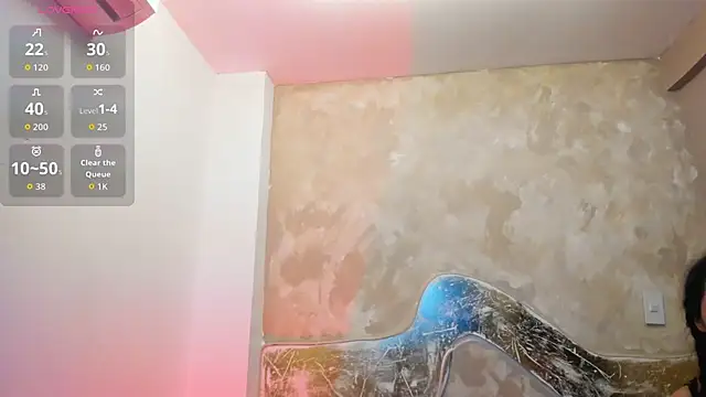 melaniecooperr online show from 10/20/25, 03:40