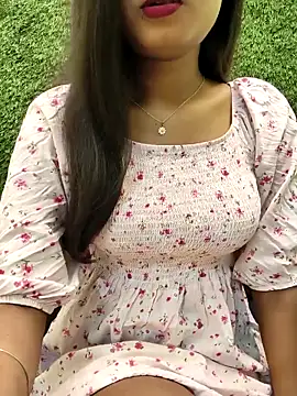 Snapshot of yhona_darling chatting on 04/05/26, 09:06 yhona darling online show from 04/05/26, 09:06