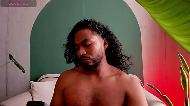 noah jones   online show from 04/22/26, 08:21