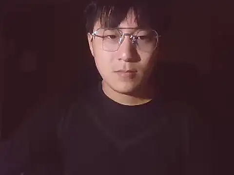 Snapshot of smdog1 chatting on 01/13/25, 02:39 smdog1 online show from 01/13/25, 02:39