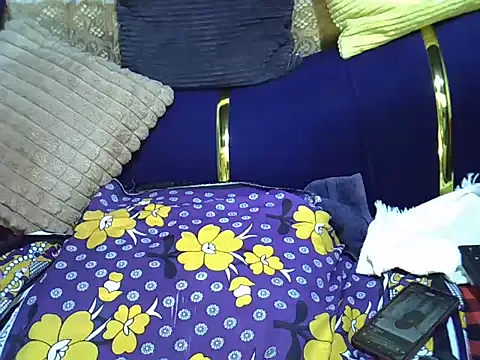 Soft gal12 online show from 11/16/25, 04:34