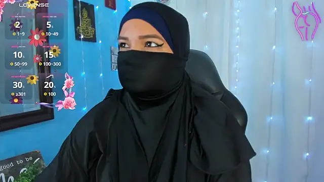 Snapshot of Falak-Yasin chatting on 05/06/26, 11:48 Falak-Yasin online show from 05/06/26, 11:48