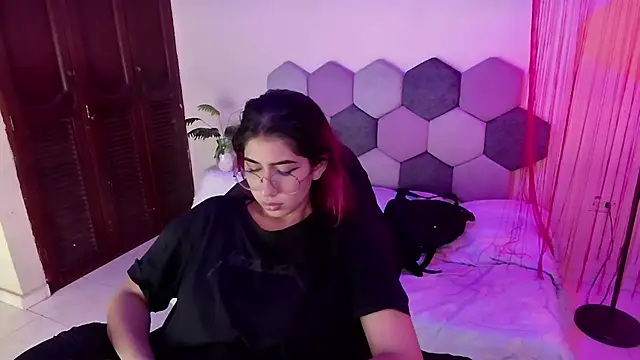 Horny tgn online show from 03/14/26, 06:24