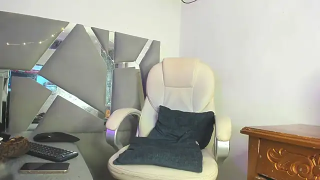 Arii xxx online show from 02/22/25, 10:51