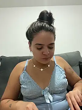 rebeccaareys online show from 02/01/25, 01:23