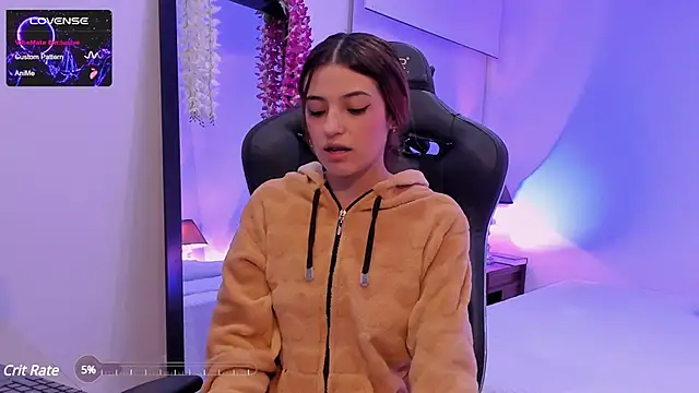 sofiarouge online show from 02/03/25, 10:54