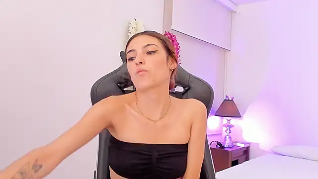 sofiarouge online show from 02/20/25, 08:03