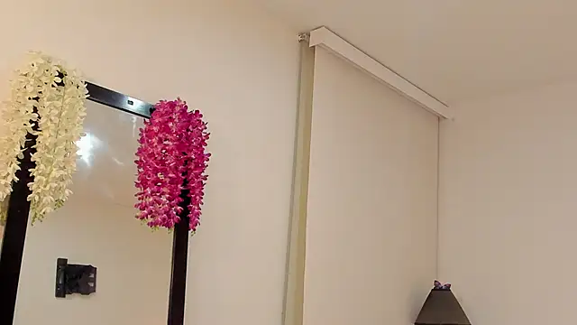 sofiarouge online show from 03/08/25, 02:12