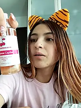 sofiarouge online show from 03/08/25, 07:42