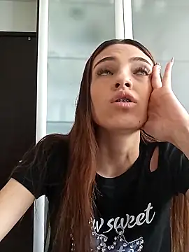 sofiarouge online show from 10/06/25, 07:44