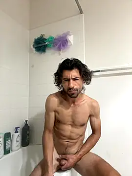 Snapshot of Natural_sexy33 chatting on 09/12/25, 06:30 Natural sexy33 online show from 09/12/25, 06:30