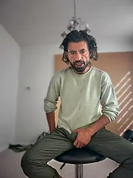 Snapshot of Natural_sexy33 chatting on 10/04/25, 07:56 Natural sexy33 online show from 10/04/25, 07:56