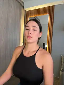 FridaKlein online show from 12/17/24, 10:22