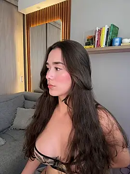 FridaKlein online show from 01/16/25, 10:02