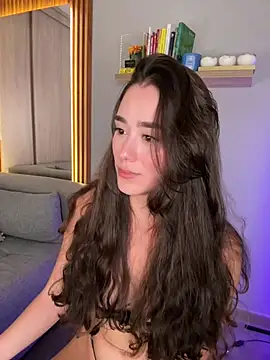 FridaKlein online show from 01/17/25, 01:04