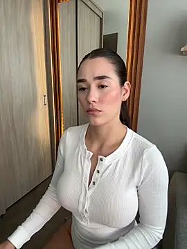 FridaKlein online show from 10/08/25, 07:22