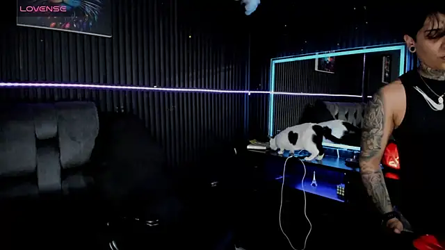 ZhoeStrong online show from 05/04/26, 01:01