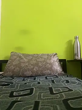 Snapshot of SinfulSensation chatting on 03/06/25, 01:16 SinfulSensation online show from 03/06/25, 01:16