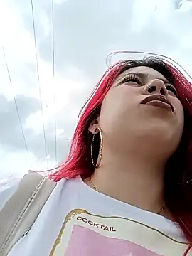 aurora sky11 online show from 11/03/25, 03:24