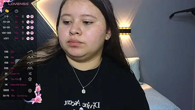 Laia and Aloby online show from 02/18/26, 10:06