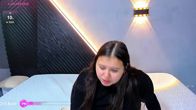 Snapshot of Laia_and_Aloby chatting on 05/30/26, 11:02 Laia and Aloby online show from 05/30/26, 11:02