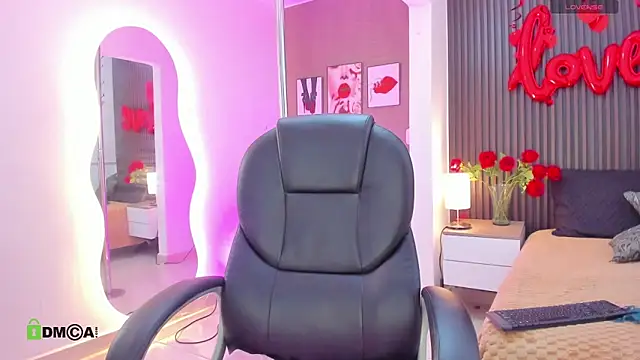 natasha  jackson online show from 02/17/26, 03:29