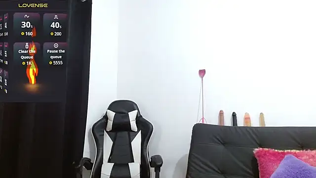 Kiara-Rider online show from 11/15/25, 07:10