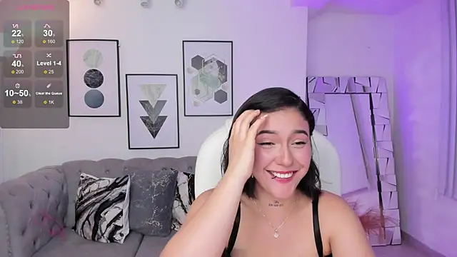 kendaall jenner  online show from 01/11/25, 07:49