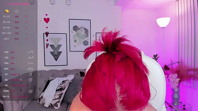 kendaall jenner  online show from 02/15/25, 07:49