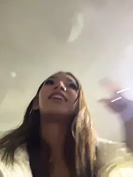 Nikol Rang   online show from 03/03/25, 07:21