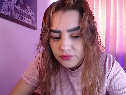 Lu perez online show from 02/18/26, 07:32