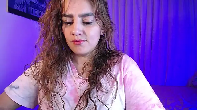 Lu perez online show from 03/18/26, 05:10