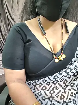 bhuvana555 online show from 02/23/26, 05:43